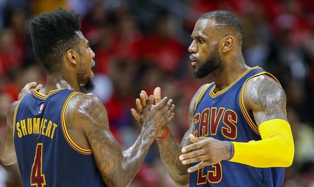 2335868-img-sport-basketbal-nba-cleveland-james-shumpert-v1