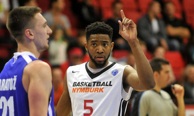 2500612-img-sport-basketbal-nymburk-chasson-randle