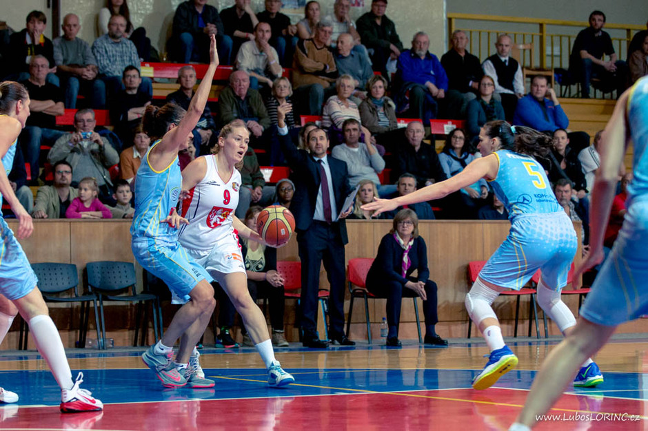Hradecke_lvice_T_Kuthanova_vs_USK_zdroj_Lubos_Lorinc_Hradecke_Lvice_cz