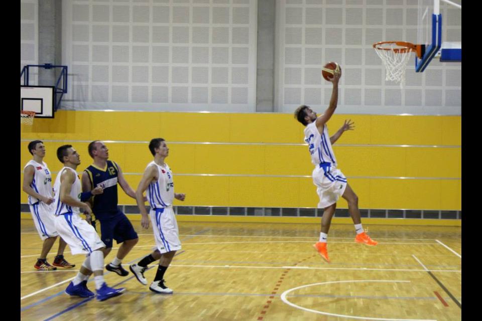 JDolejsi_najezd_Bball_olomouc_zdroj_FB_Jana_Dolejsiho