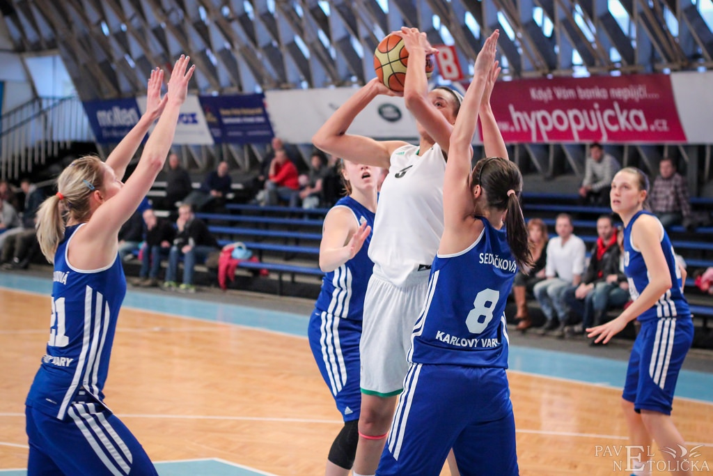 SBS_Ostrava_vs_Loko_KV_zdroj_Pavel_Netolicka