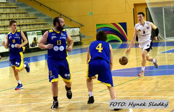 Zlin_trojice_hracu_zdroj_Hynek_Sladky_tjloko-plzen_cz