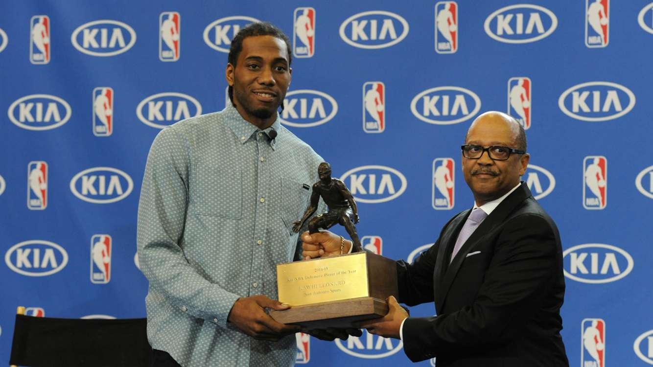 kawhi-leonard_12xaprz0bp3b41rn97bqmu13zw