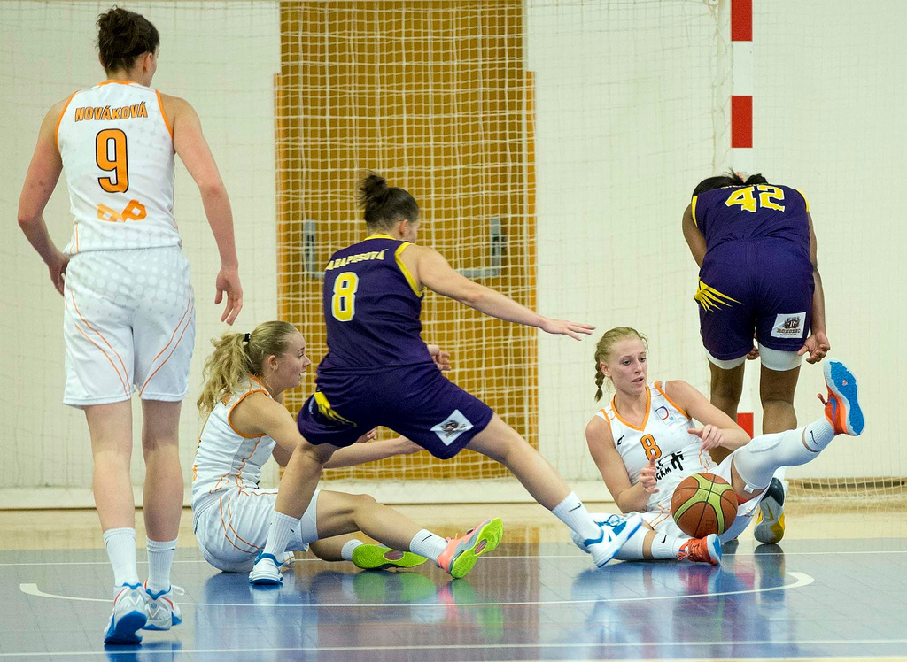 souboj_VS_Praha_Slovanka_zdroj_vsbasket_cz