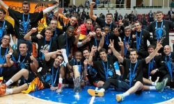 Valencia slaví triumf v Eurocupu!